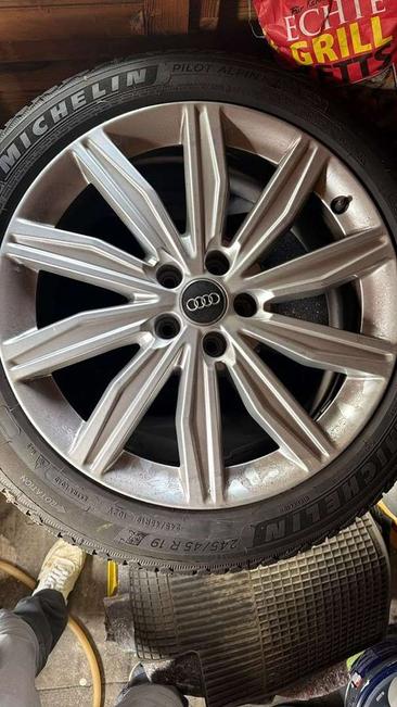 Audi S6 Avant TDI — photo 30