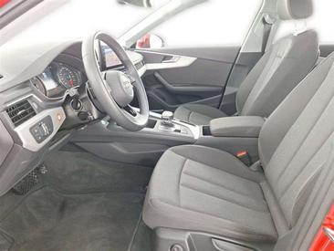 Audi A4 35 TFSI — photo 8