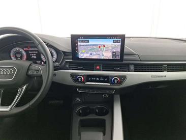 Audi A4 Allroad 45 TFSI — photo 13