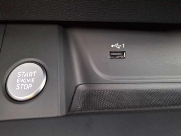 Audi A4 35 TFSI — photo 28