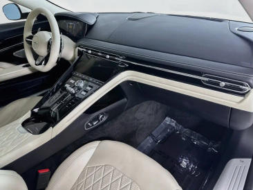 Aston Martin DB12 V8 2024 Blanc — photo 30