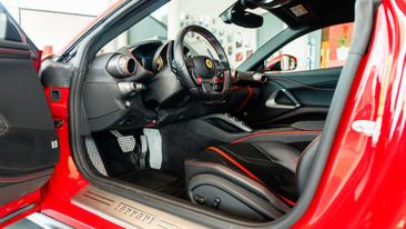 Ferrari 812 Superfast — photo 5