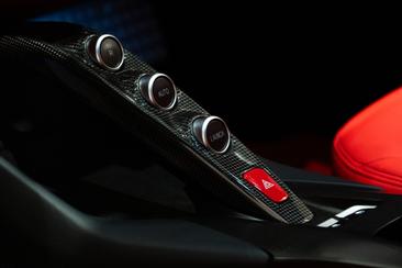 Ferrari 812 Superfast — photo 7