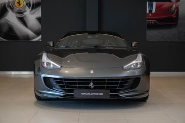 Ferrari GTC4Lusso T — photo 2