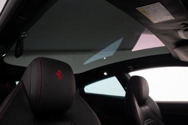 Ferrari GTC4Lusso — photo 10