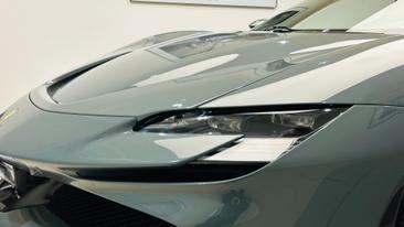 Ferrari SF90 Spider 2024 Gris — photo 7