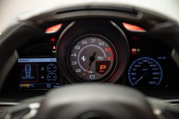 Ferrari 458 Speciale 2015 Blanc — photo 14