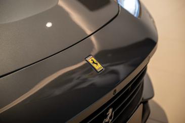 Ferrari GTC4Lusso T — photo 35