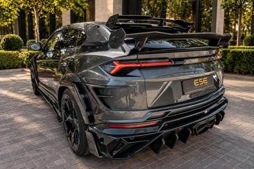 Lamborghini Urus — photo 37