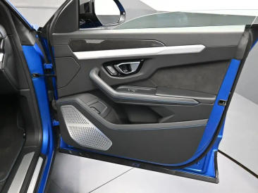 Lamborghini Urus Urus — photo 30