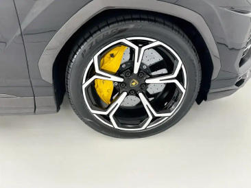 Lamborghini Urus Urus — photo 31