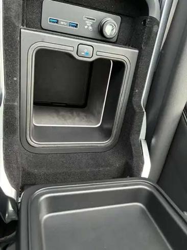 Land Rover Range Rover Sport D250 — photo 13