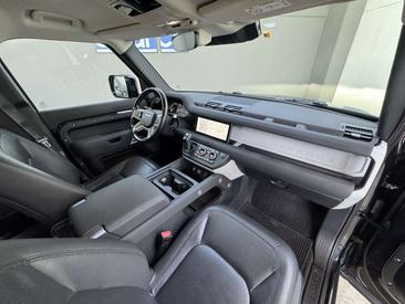 Land Rover Defender 110 D200 — photo 11