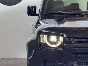 Land Rover Defender 110 D200 — photo 27
