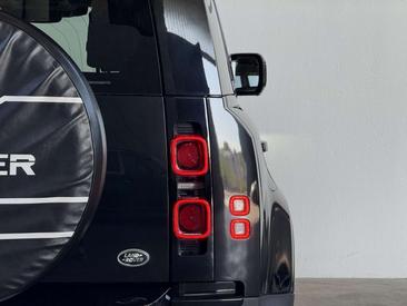 Land Rover Defender 110 D200 — photo 35