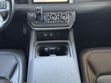 Land Rover Defender 110 D200 — photo 41