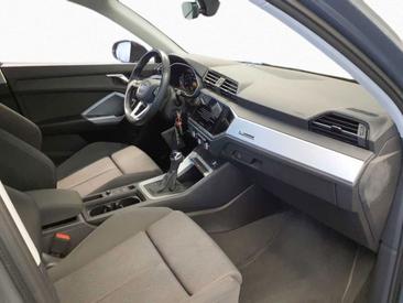 Audi Q3 TFSI E 45 E — photo 6