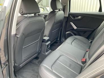 Audi Q2 35 TDI — photo 23