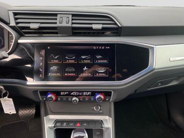 Audi Q3 TFSI E 45 E — photo 6