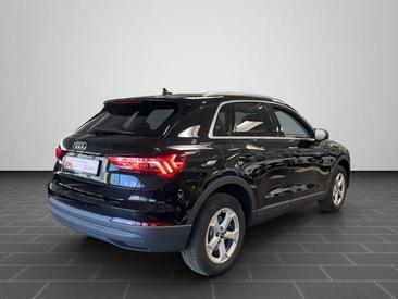 Audi Q3 TFSI E 45 E — photo 2
