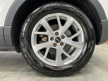 Audi Q3 TFSI E 45 E — photo 6