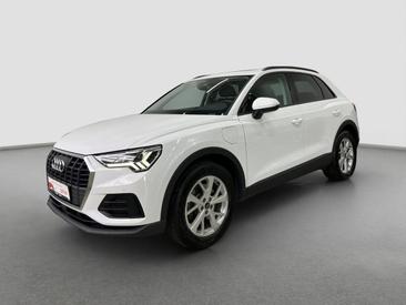 Audi Q3 TFSI E 45 E — photo 12