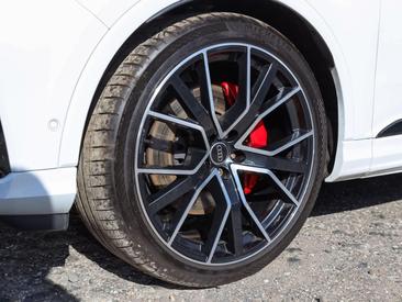 Audi Q7 Competition Plus 50 TDI Quattro — photo 10