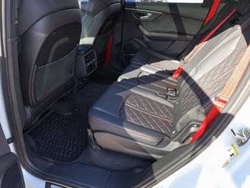 Audi Q7 Competition Plus 50 TDI Quattro — photo 19