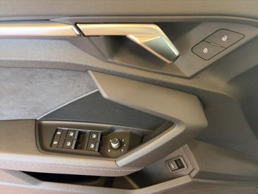 Audi S3 TFSI — photo 13