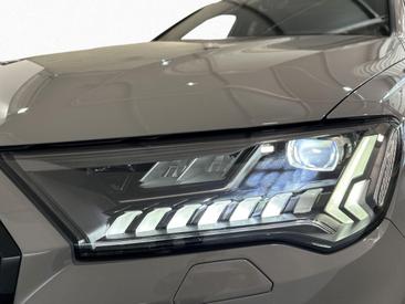 Audi Q7 Competition Plus 55 TFSI Quattro — photo 7