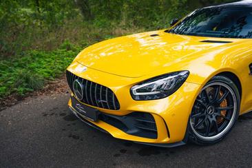 Mercedes AMG GT R — photo 6
