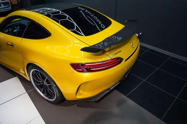 Mercedes AMG GT R — photo 16
