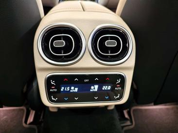 Mercedes Classe C Berline 220 D — photo 28