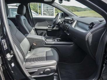 Mercedes GLA 200 — photo 6