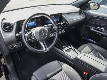Mercedes GLA 200 — photo 10