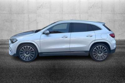 Mercedes GLA 200