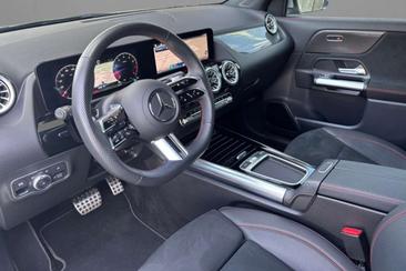 Mercedes GLA 200 — photo 4