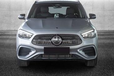 Mercedes GLA 250e — photo 4