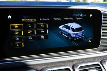 Mercedes-Benz GLE 350 E — photo 29