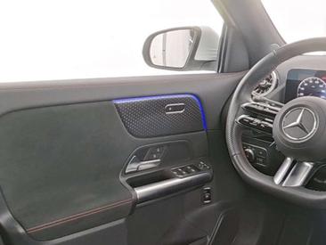 Mercedes-Benz GLA 220 4MATIC — photo 8