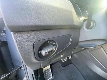 Volkswagen TIGUAN 2.0 TDI — photo 9