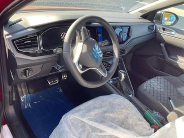 Volkswagen Taigo 1.5 TSI — photo 3