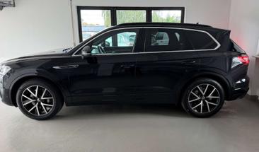 Volkswagen Touareg 3.0 V6 TSI — photo 13