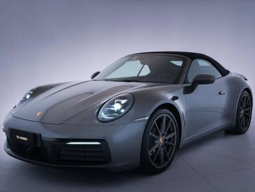 Porsche 911 Cabriolet Carrera — photo 2