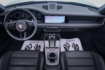 Porsche 911 Cabriolet Carrera — photo 16
