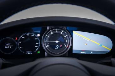 Porsche 911 Cabriolet Carrera — photo 24