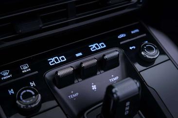 Porsche 911 Cabriolet Carrera — photo 26