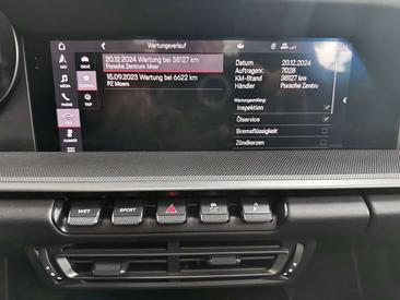 Porsche 911 Cabriolet Carrera — photo 16