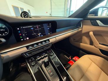 Porsche 911 Cabriolet Carrera S — photo 17