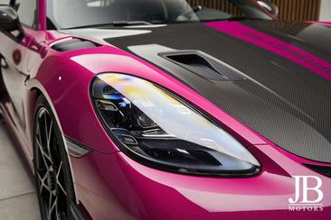 Porsche 718 Cayman GT4 RS — photo 7